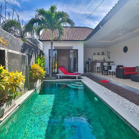 Bali Cinta Villa Seminyak Esterno foto