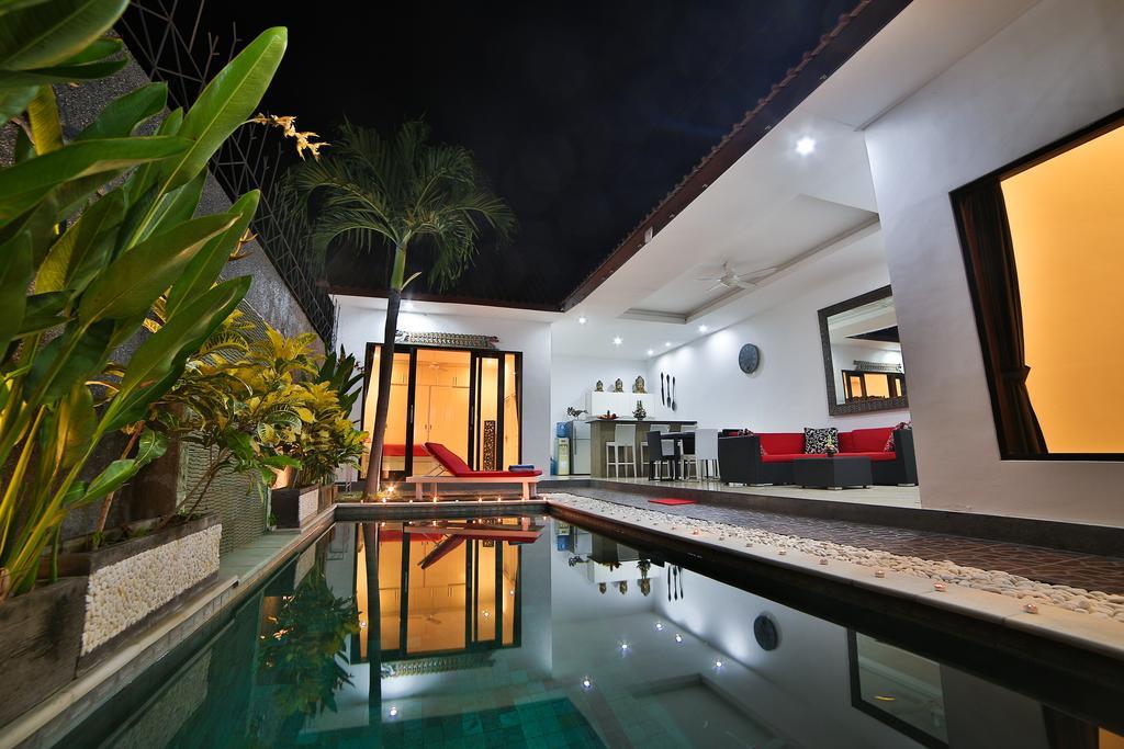 Bali Cinta Villa Seminyak Esterno foto