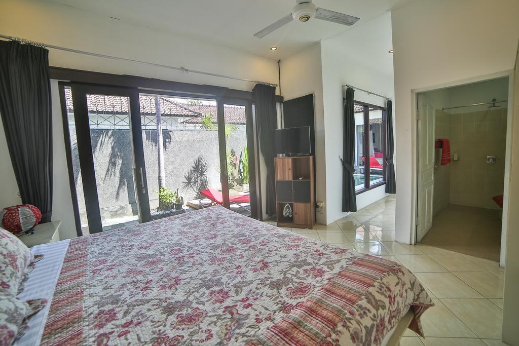 Bali Cinta Villa Seminyak Esterno foto