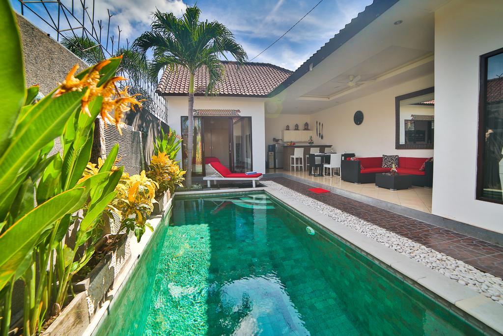 Bali Cinta Villa Seminyak Esterno foto